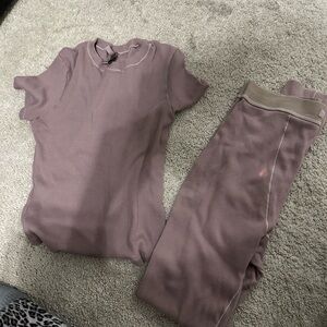 Skims cotton rib leggings and top